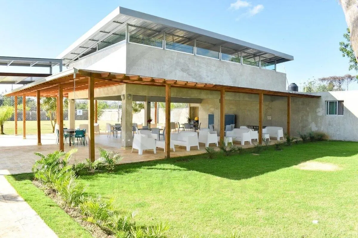 Villas Casa Blanca Aparthotel